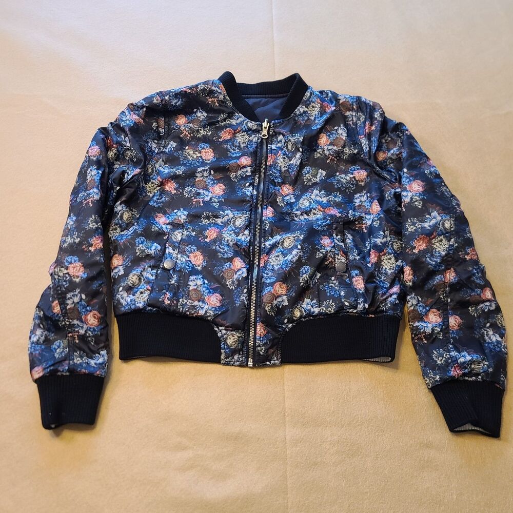 American Eagle Reversible Small Sukajan Style Bomber Jacket Floral/Black